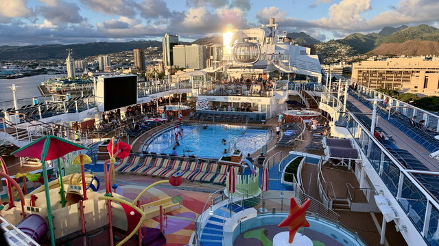 18 Night Transpacific Cruise from Hawaii to Sydney on Ovation of the Seas